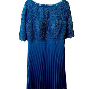 Rich Elegant Deep Turquoise Lace Cocktail Dress by Jaeden-Size 16W-New with Tags